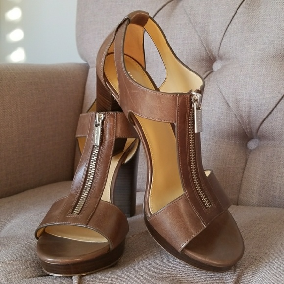kors berkley sandal